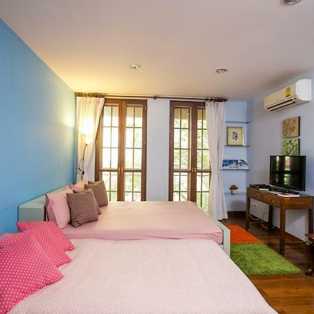 Chan Guest Villa Bangkok Exterior photo